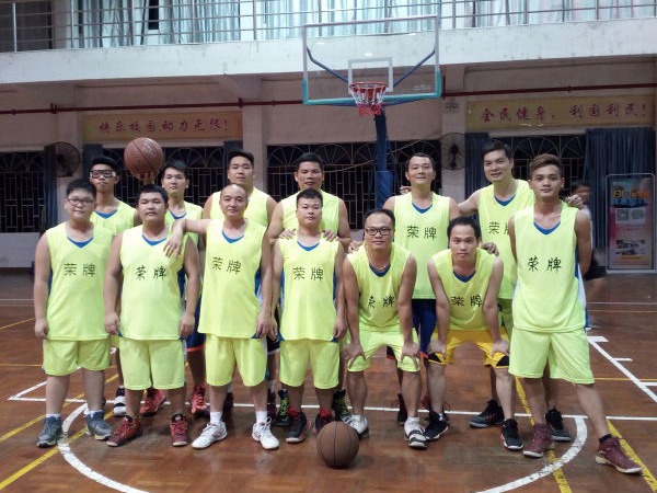bwin必赢团队建设-篮球活动